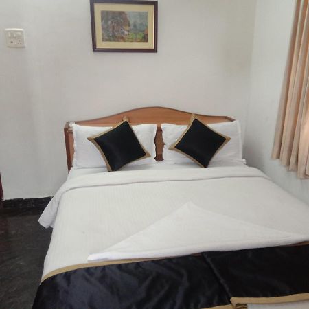Rainbow House Luxury Rooms 첸나이 외부 사진