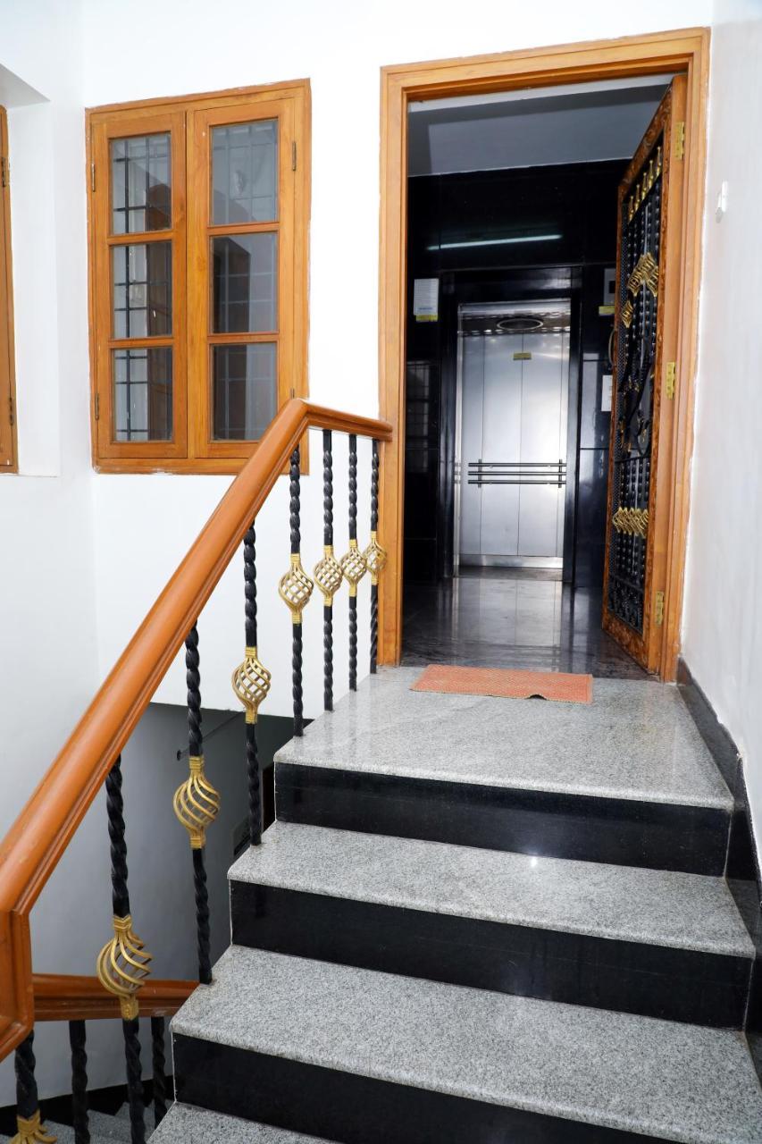 Rainbow House Luxury Rooms 첸나이 외부 사진